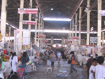 Cusco market place - El mercado